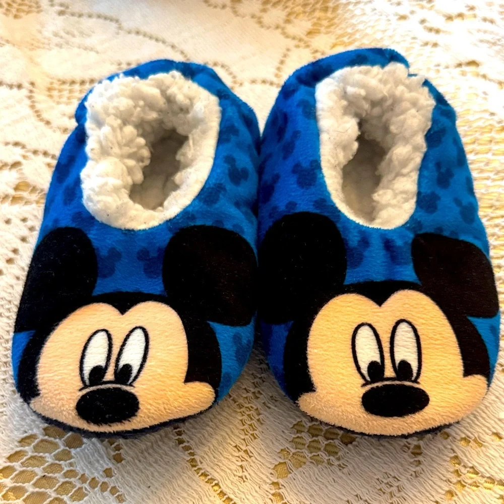 Disney Mickey Mouse Toddler slippersocks gripper bottom, blue, 6.5” long
